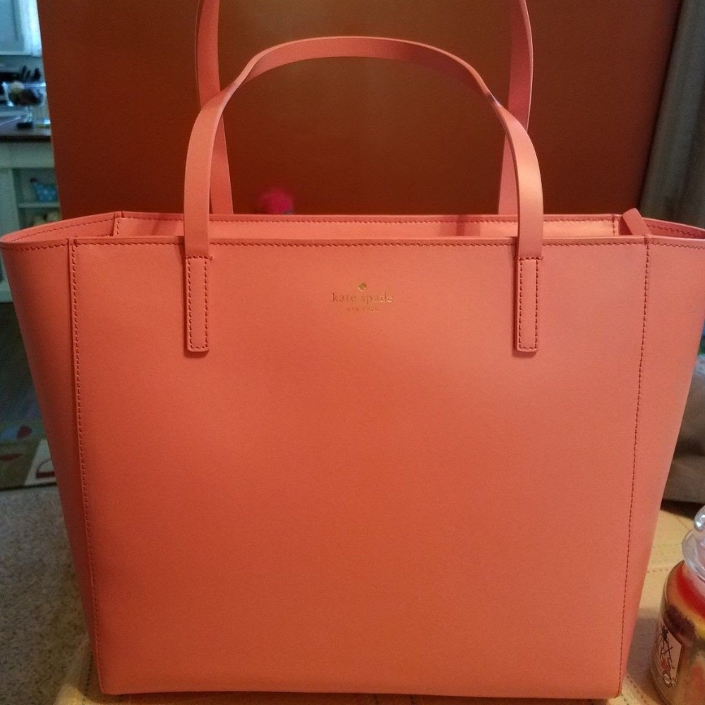 Kate Spade White Street Violeta Leather Tote
